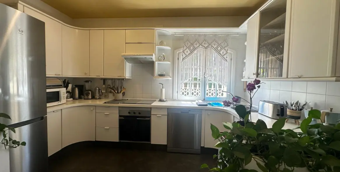 Short-term rent of detached villa in Marbella 10