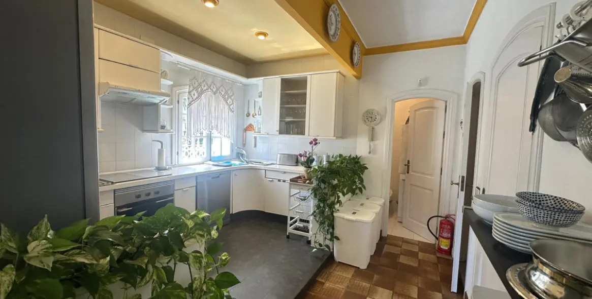 Short-term rent of detached villa in Marbella 12