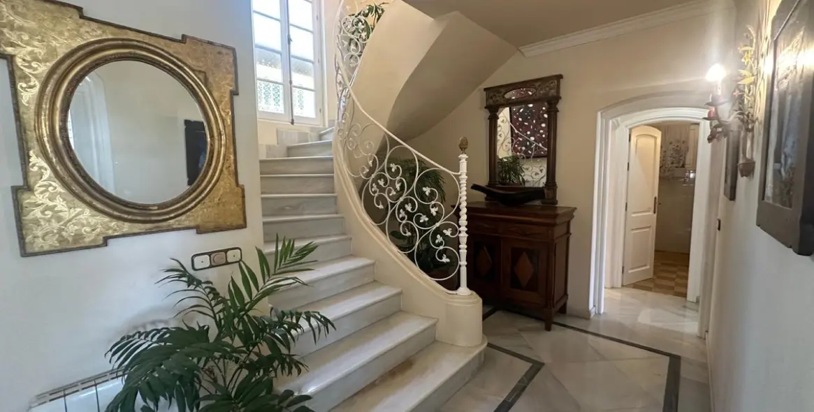 Short-term rent of detached villa in Marbella 15