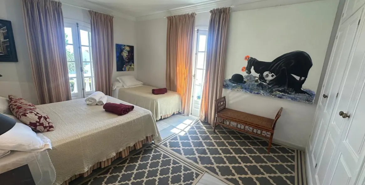 Short-term rent of detached villa in Marbella 16