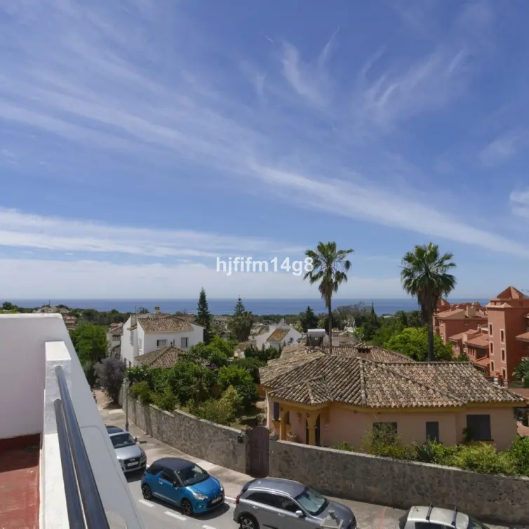 Sale of townhouse in Reserva de Marbella