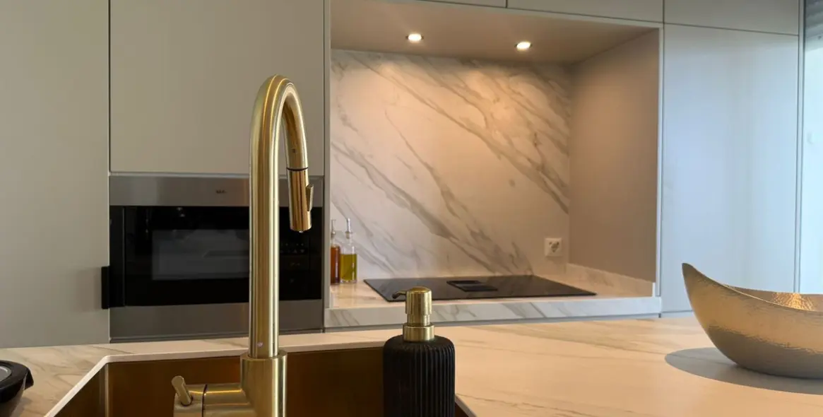 Sale of ground floor apartment in Nueva Andalucía 14