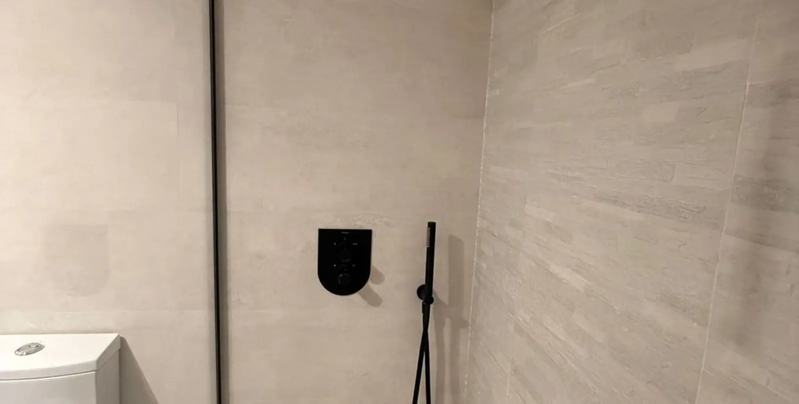 Sale of ground floor apartment in Nueva Andalucía 17