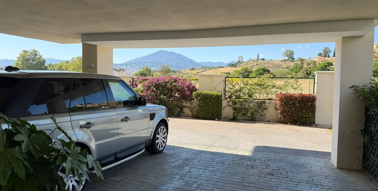Sale of ground floor apartment in Nueva Andalucía 23