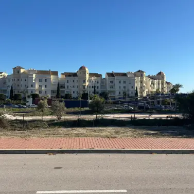 Venta de parcela residencial en Estepona