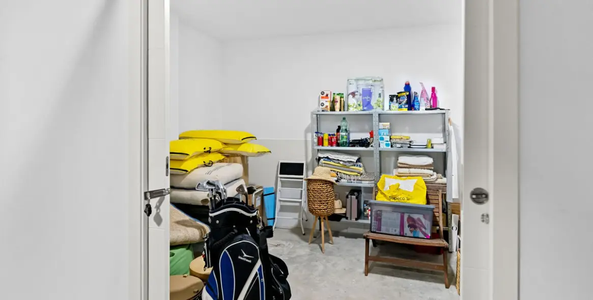 Venta de adosado en New Golden Mile 57