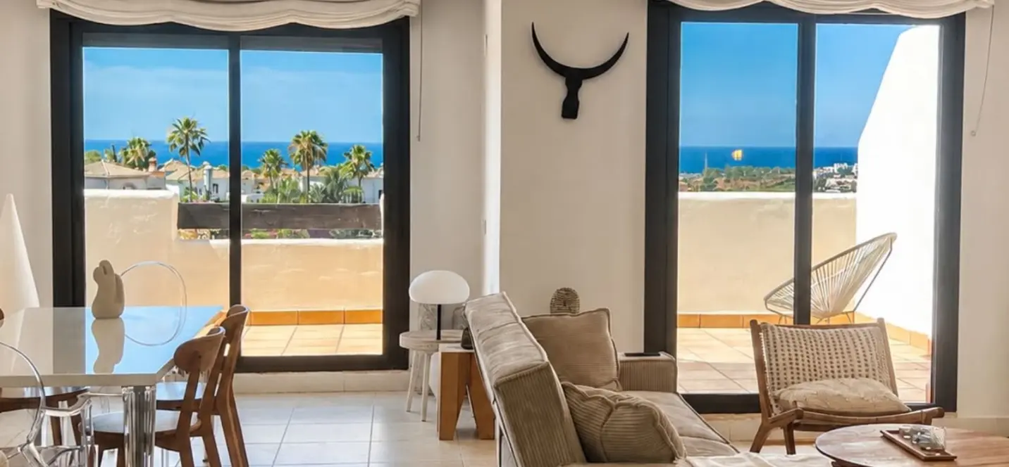 Sale of townhouse in Estepona 0