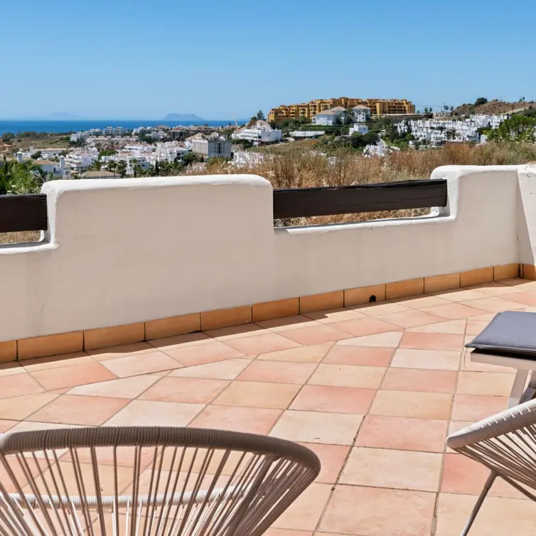 Sale of townhouse in Estepona