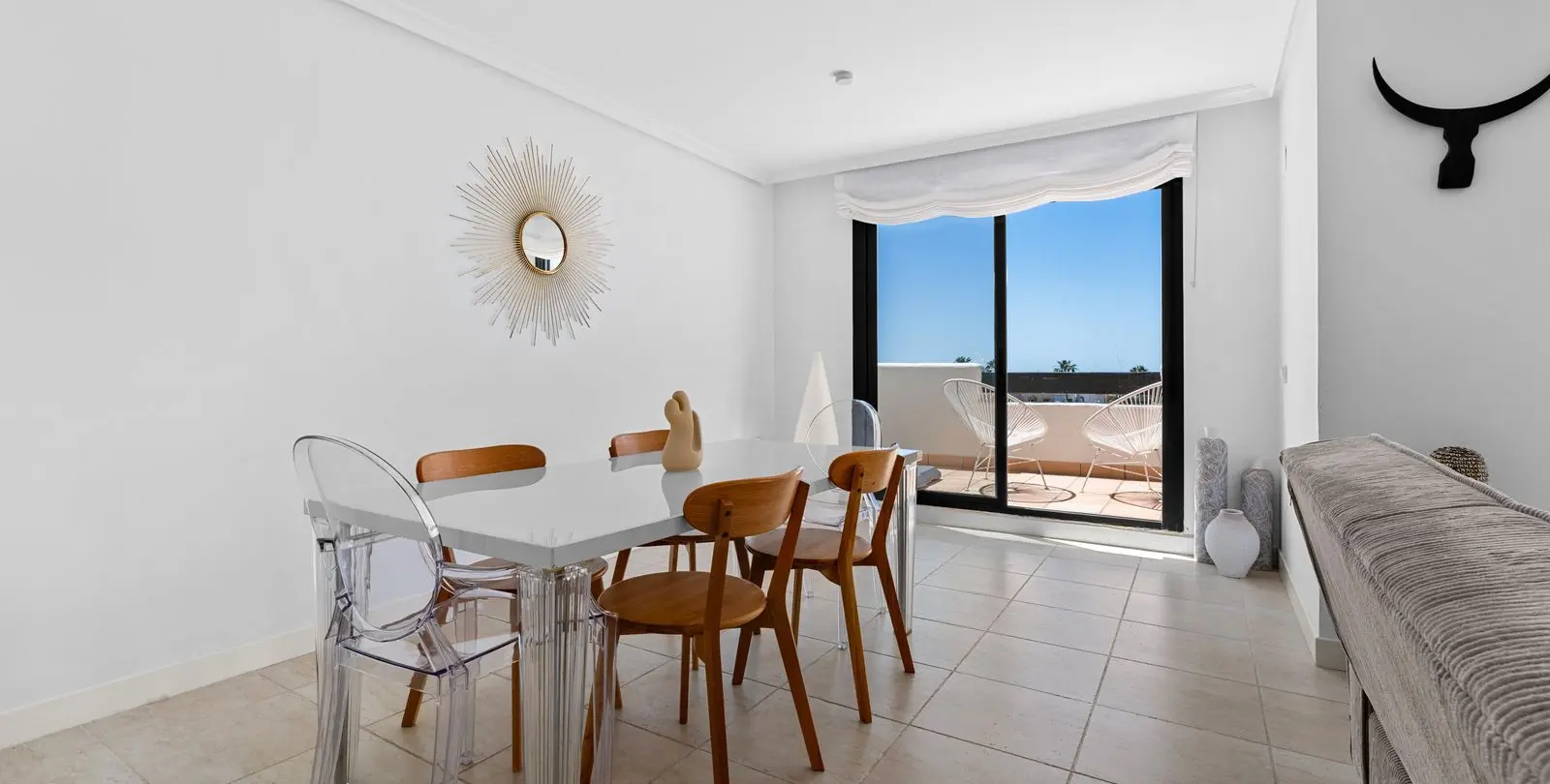 Sale of townhouse in Estepona 12