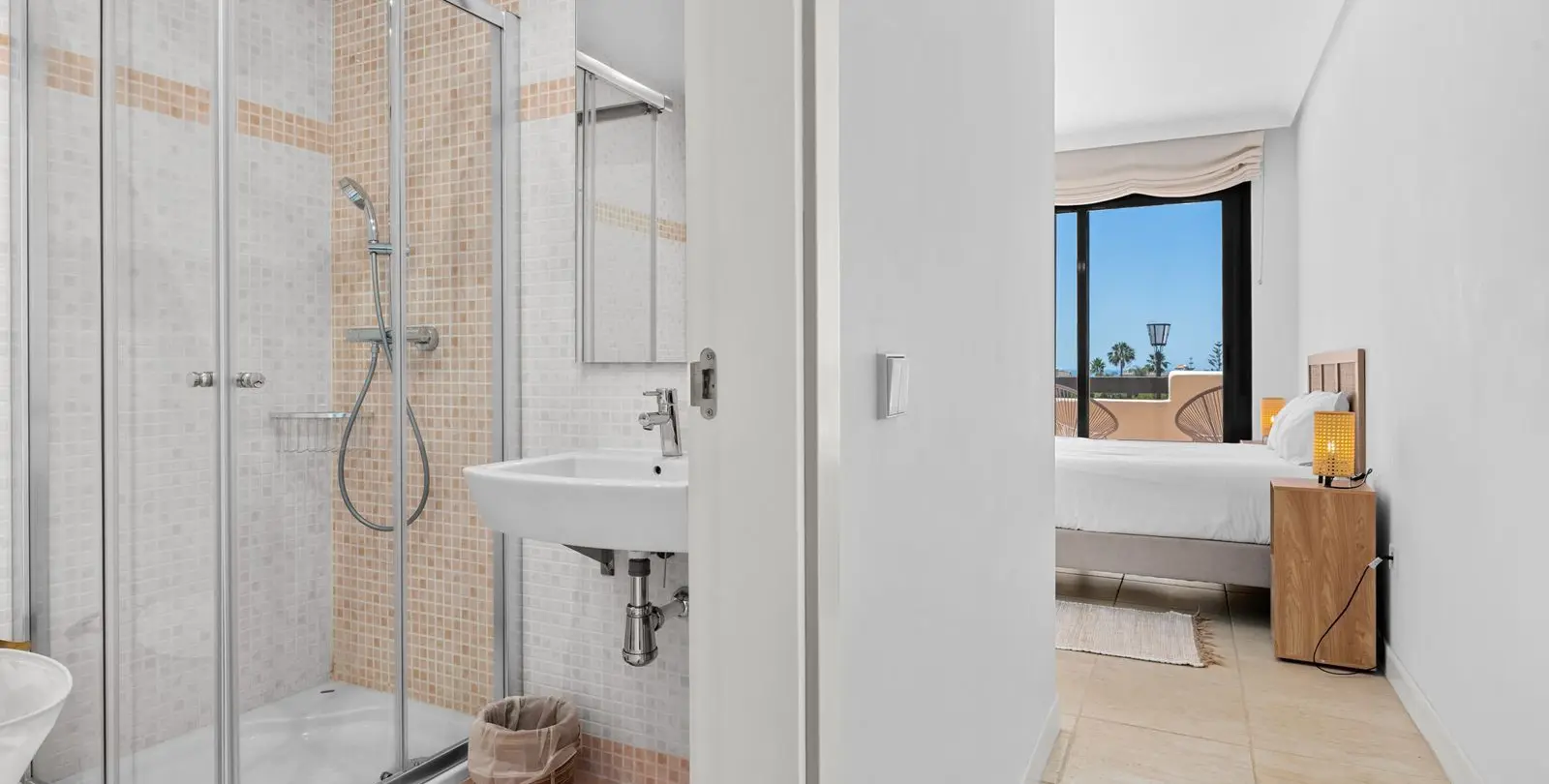Sale of townhouse in Estepona 22