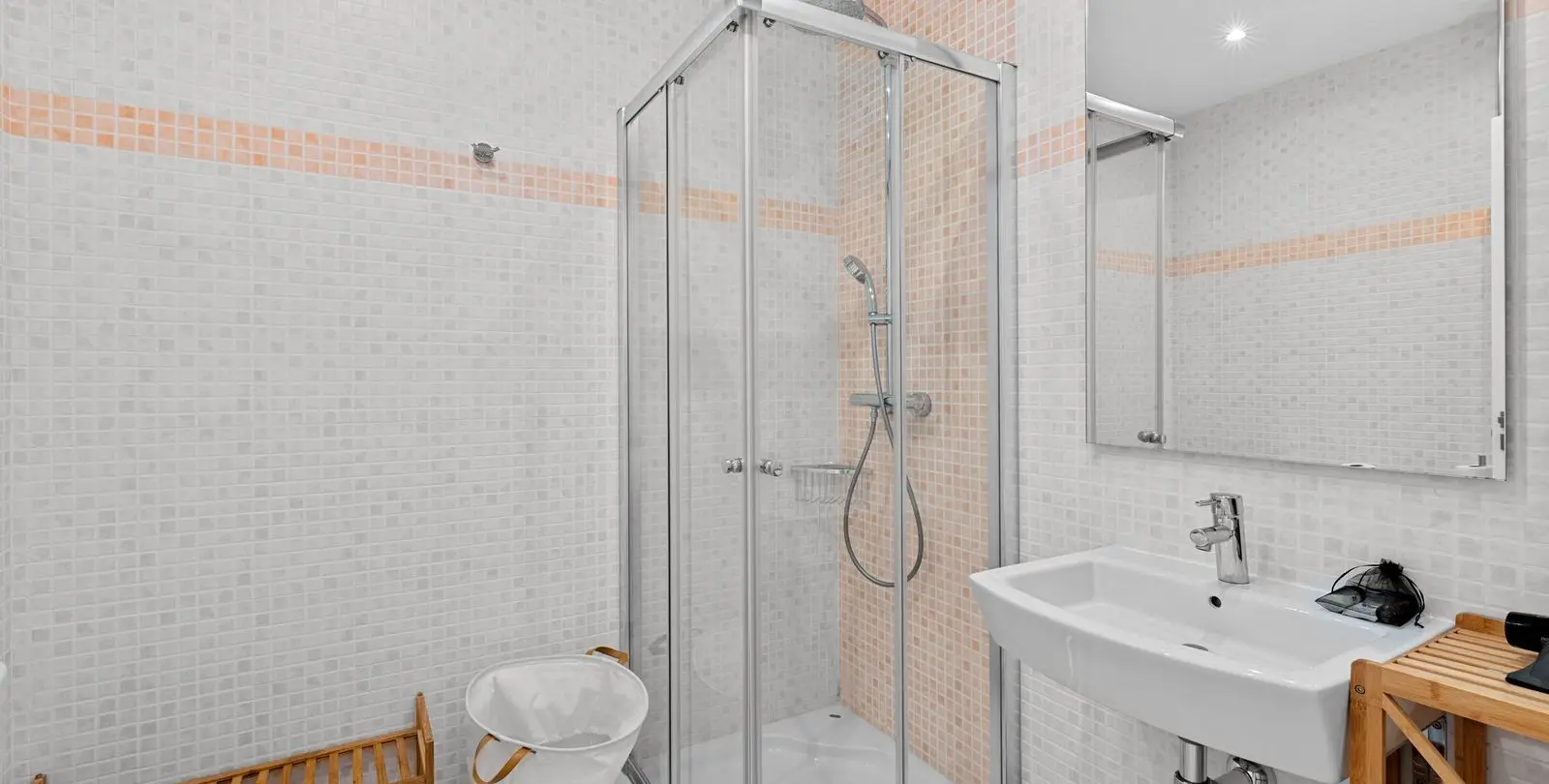 Sale of townhouse in Estepona 23