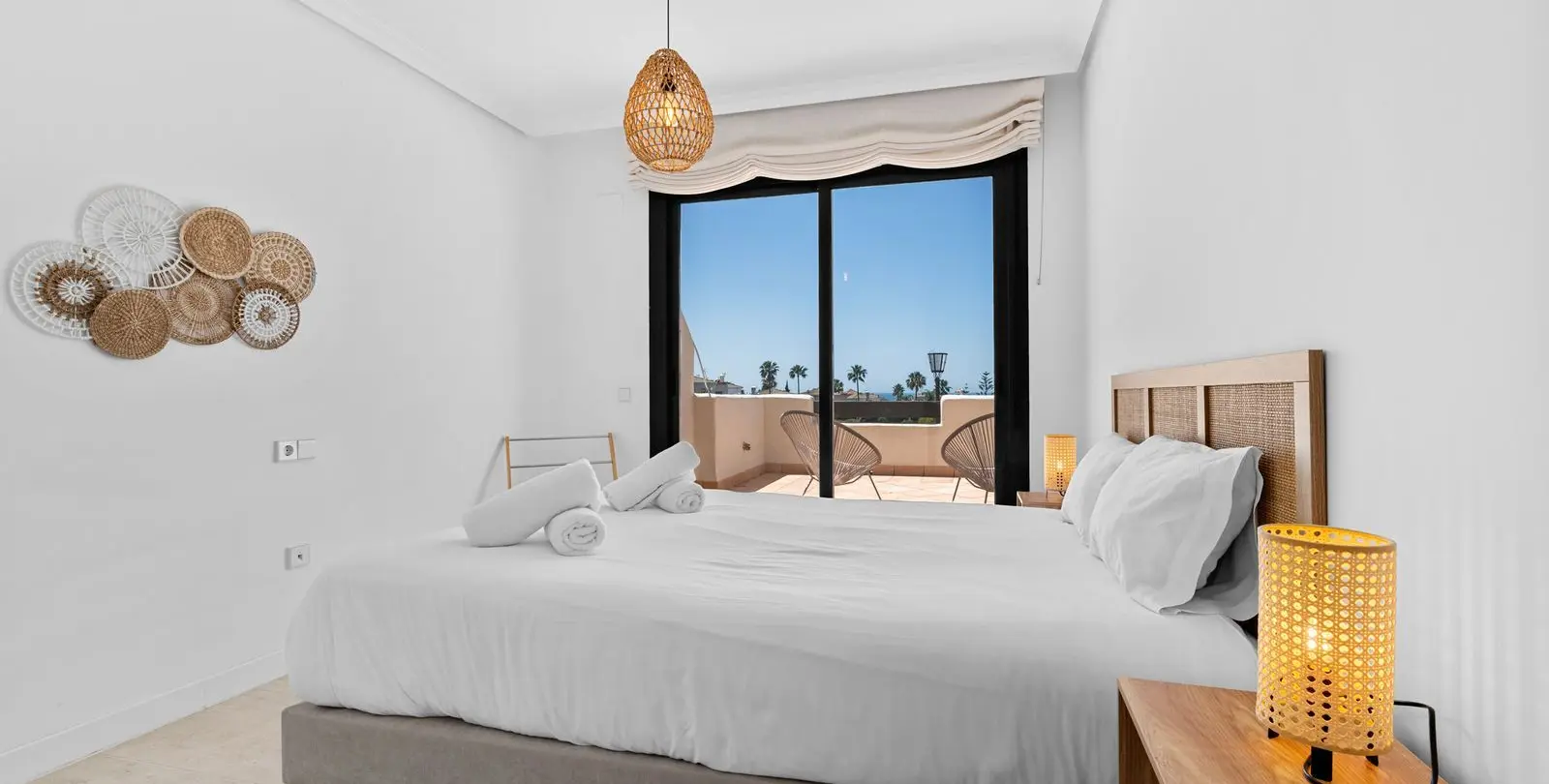 Sale of townhouse in Estepona 24
