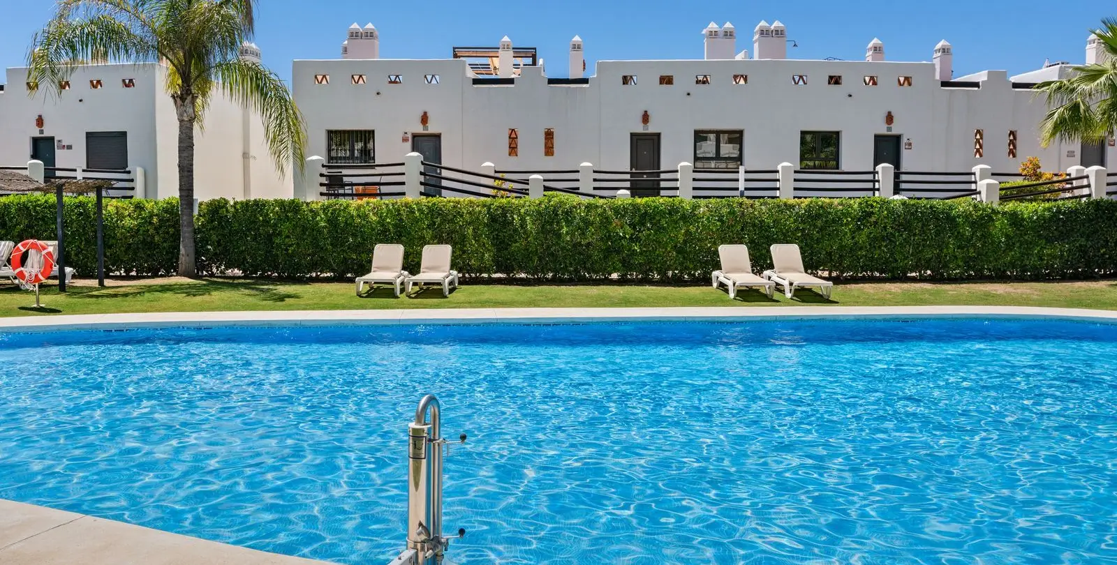 Sale of townhouse in Estepona 31