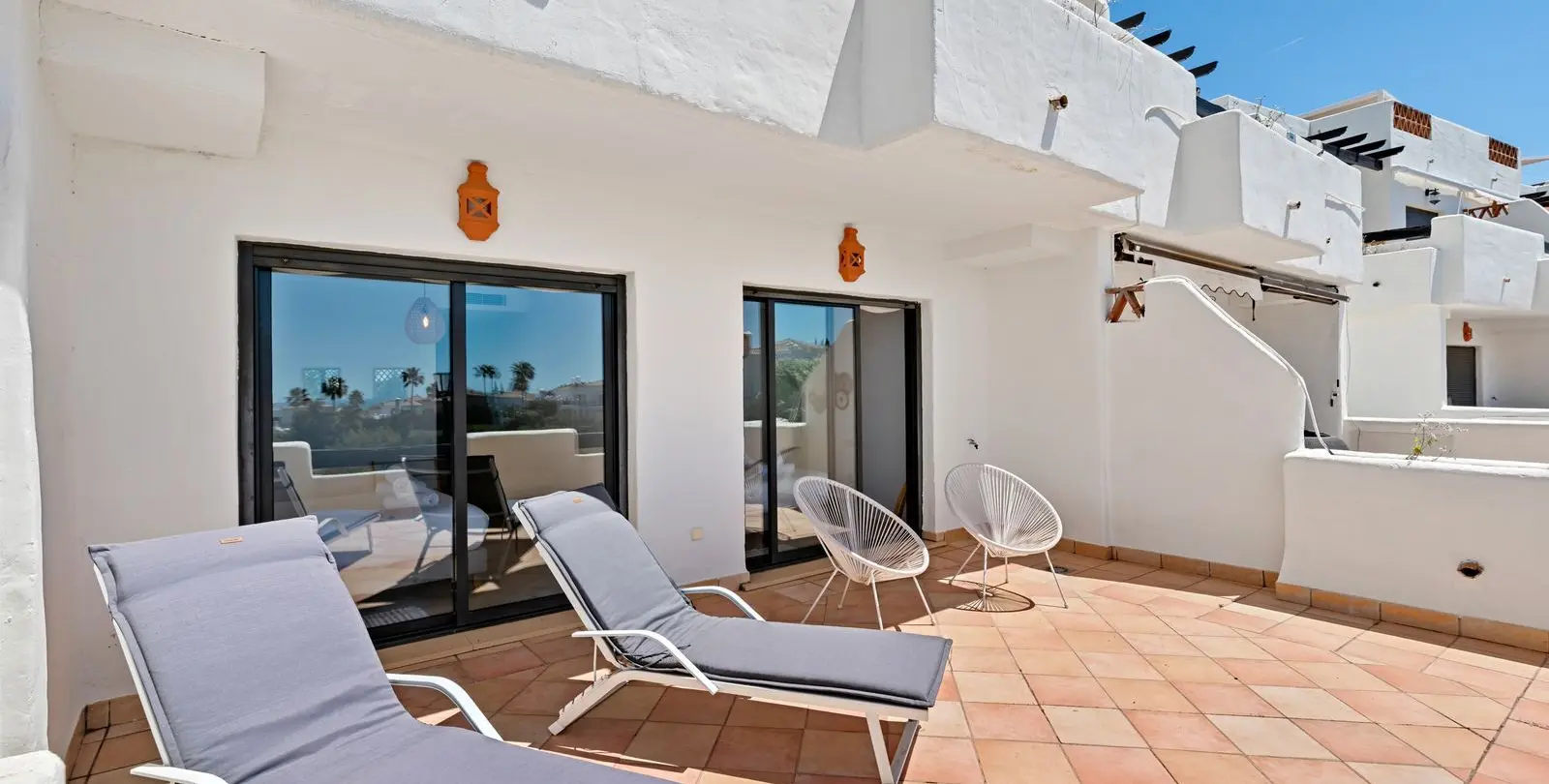 Sale of townhouse in Estepona 43