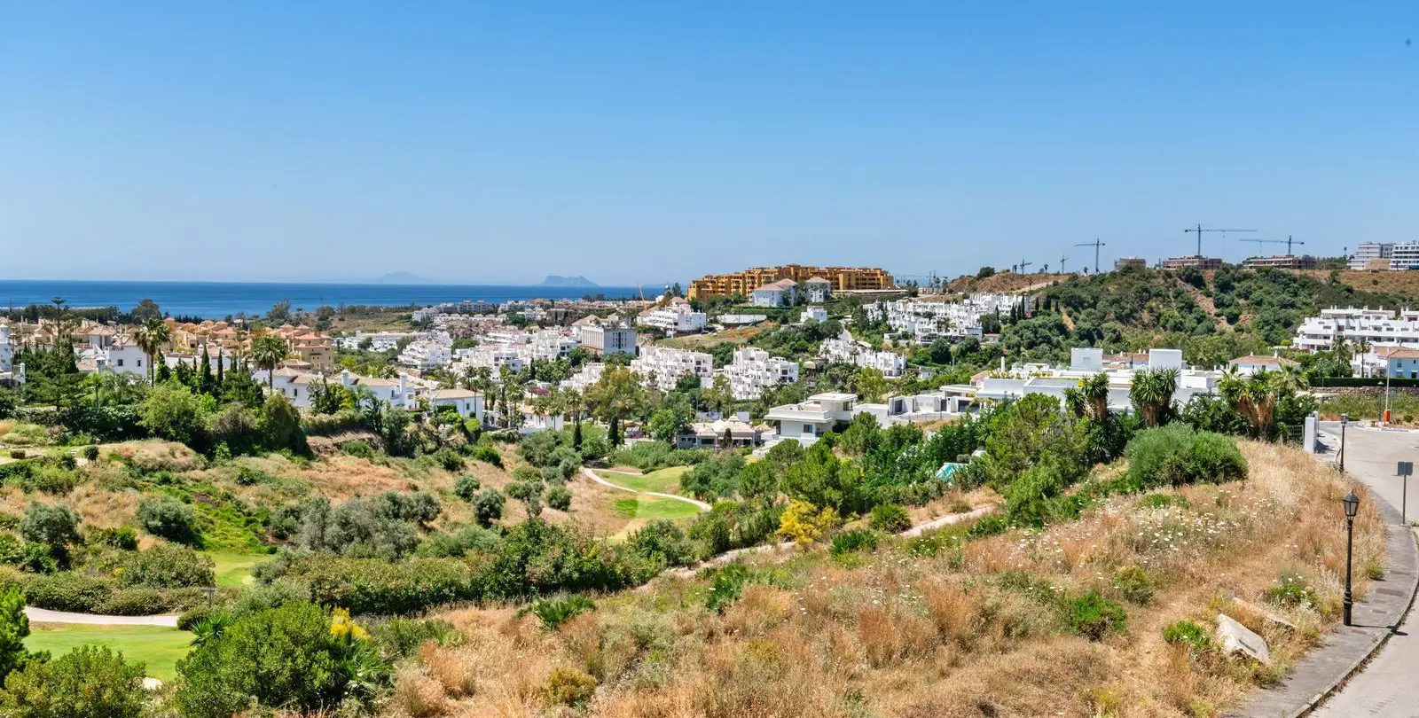 Sale of townhouse in Estepona 59