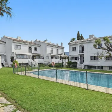 Venta de adosado en Nueva Andalucía