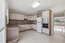 Image 7 thumb