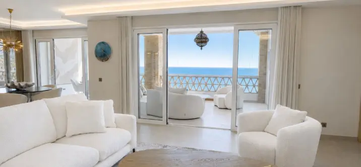 Venta de apartamento en planta media en Casares Playa 1