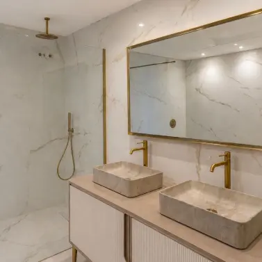 Venta de apartamento en planta media en Casares Playa