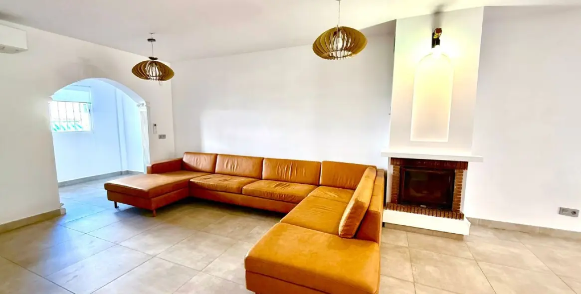 Venta de adosado en Estepona 3