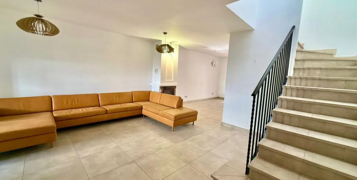 Venta de adosado en Estepona 4
