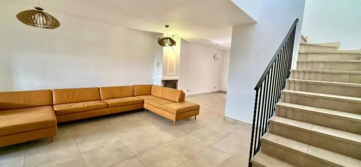 Venta de adosado en Estepona 3