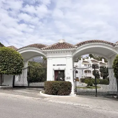 Venta de apartamento en planta baja en Nueva Andalucía