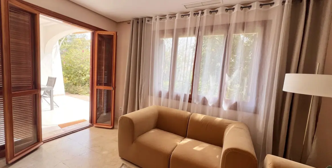 Venta de apartamento en planta baja en Nueva Andalucía 6