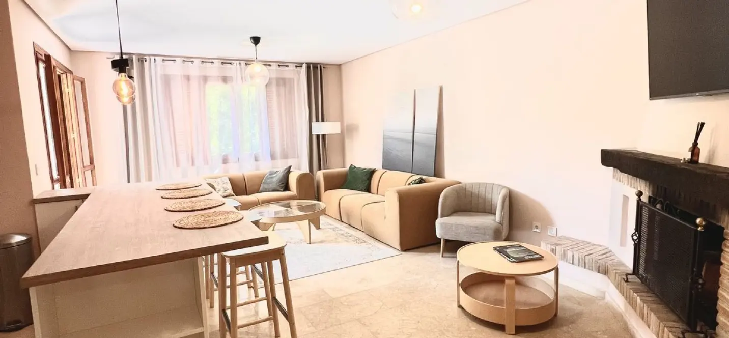 Venta de apartamento en planta baja en Nueva Andalucía 1