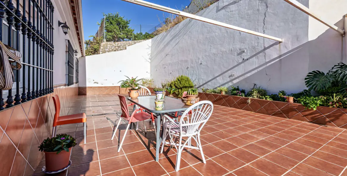 Venta de villa independiente en Ciudad Jardín 14