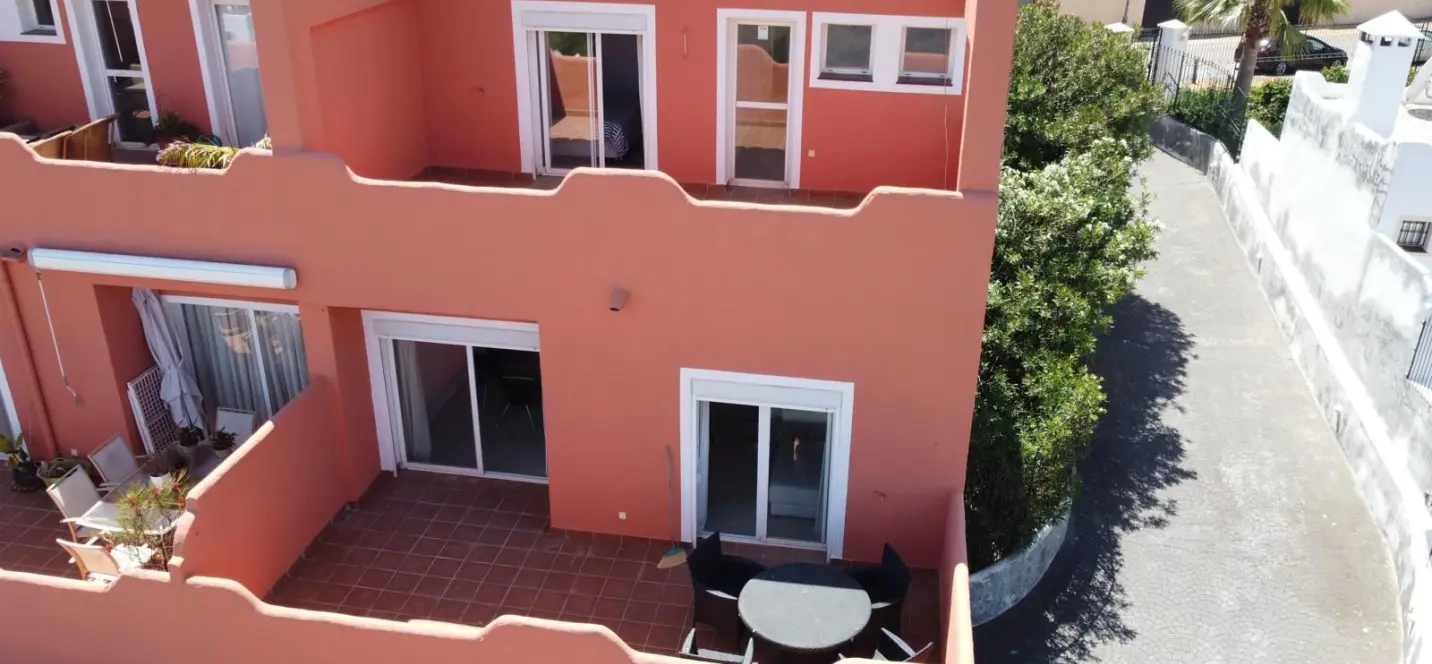 Продажа двухуровневого пентхауса в Casares Playa 0