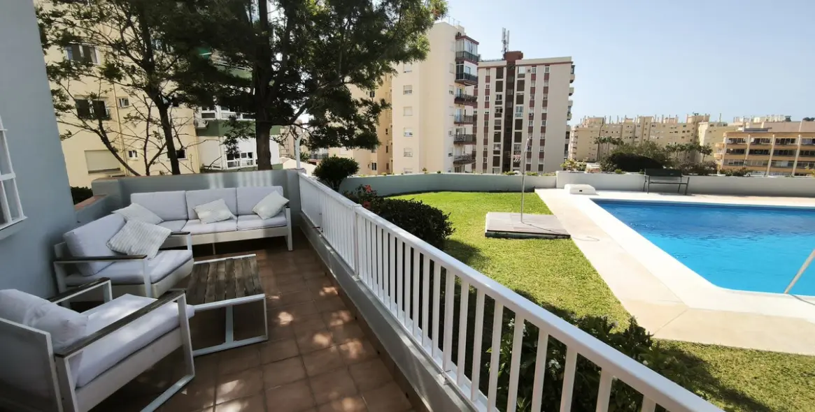 Sale of ground floor apartment in Fuengirola 10