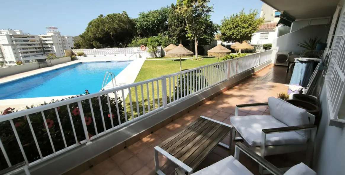Sale of ground floor apartment in Fuengirola 12
