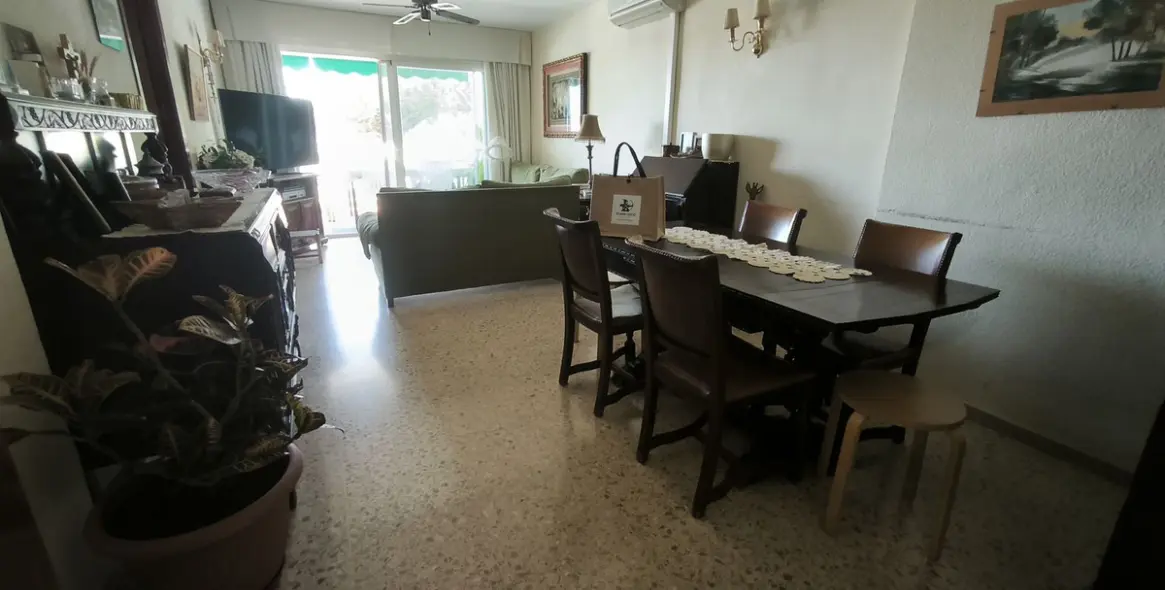 Sale of ground floor apartment in Fuengirola 16