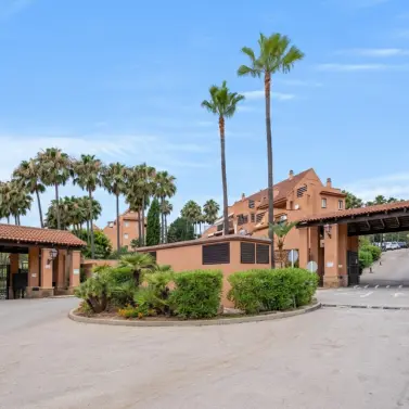 Venta de ático dúplex en Casares