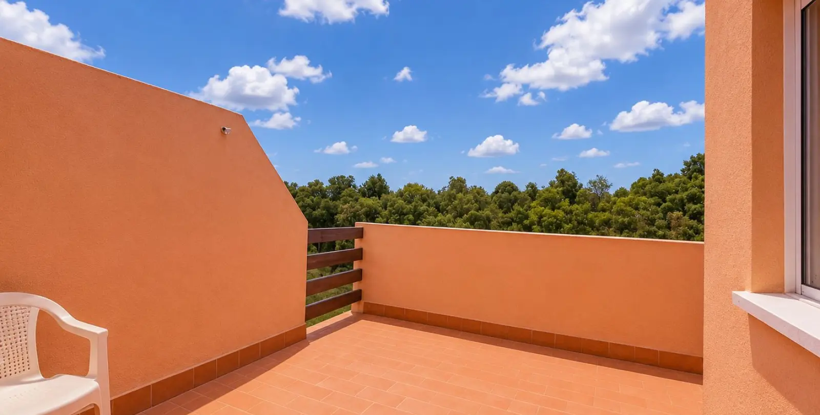 Продажа двухуровневого пентхауса в Casares 10