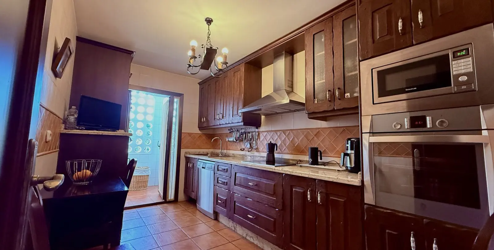 Venta de apartamento en planta media en Recinto Ferial 41