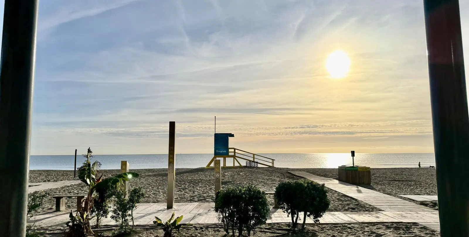 Venta de apartamento en planta media en Recinto Ferial 46