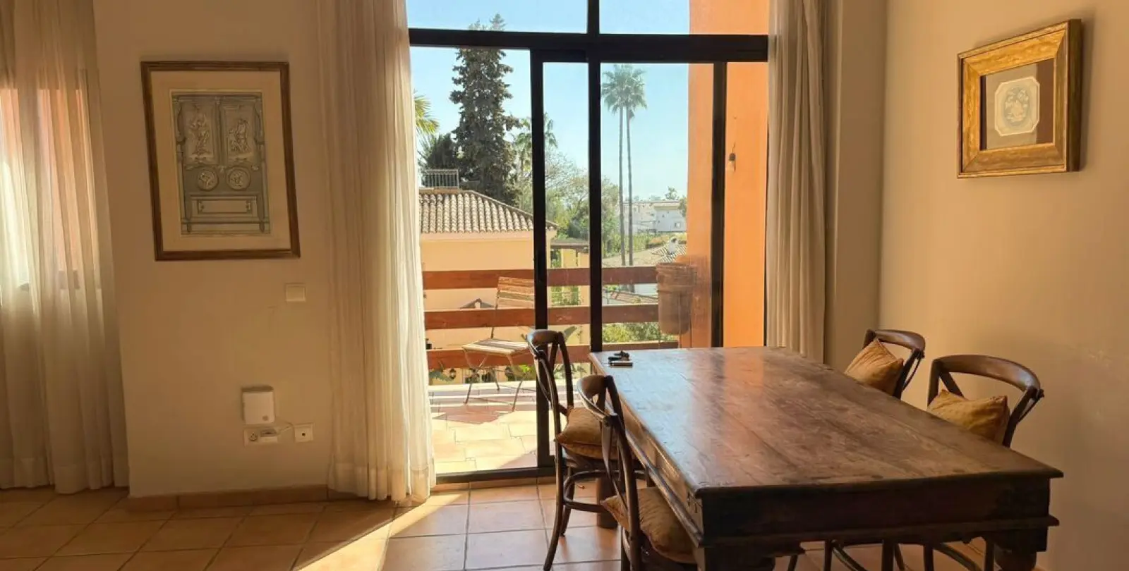 Sale of duplex in Estepona 3