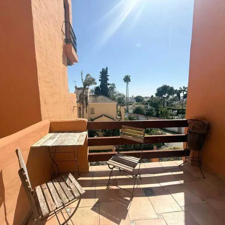 Sale of duplex in Estepona