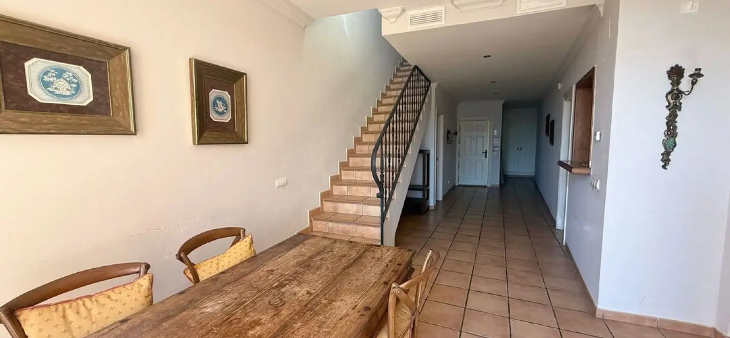 Sale of duplex in Estepona 4