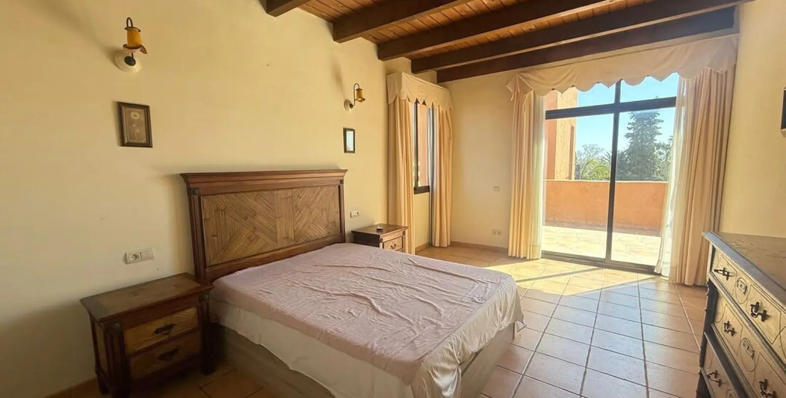 Sale of duplex in Estepona 9