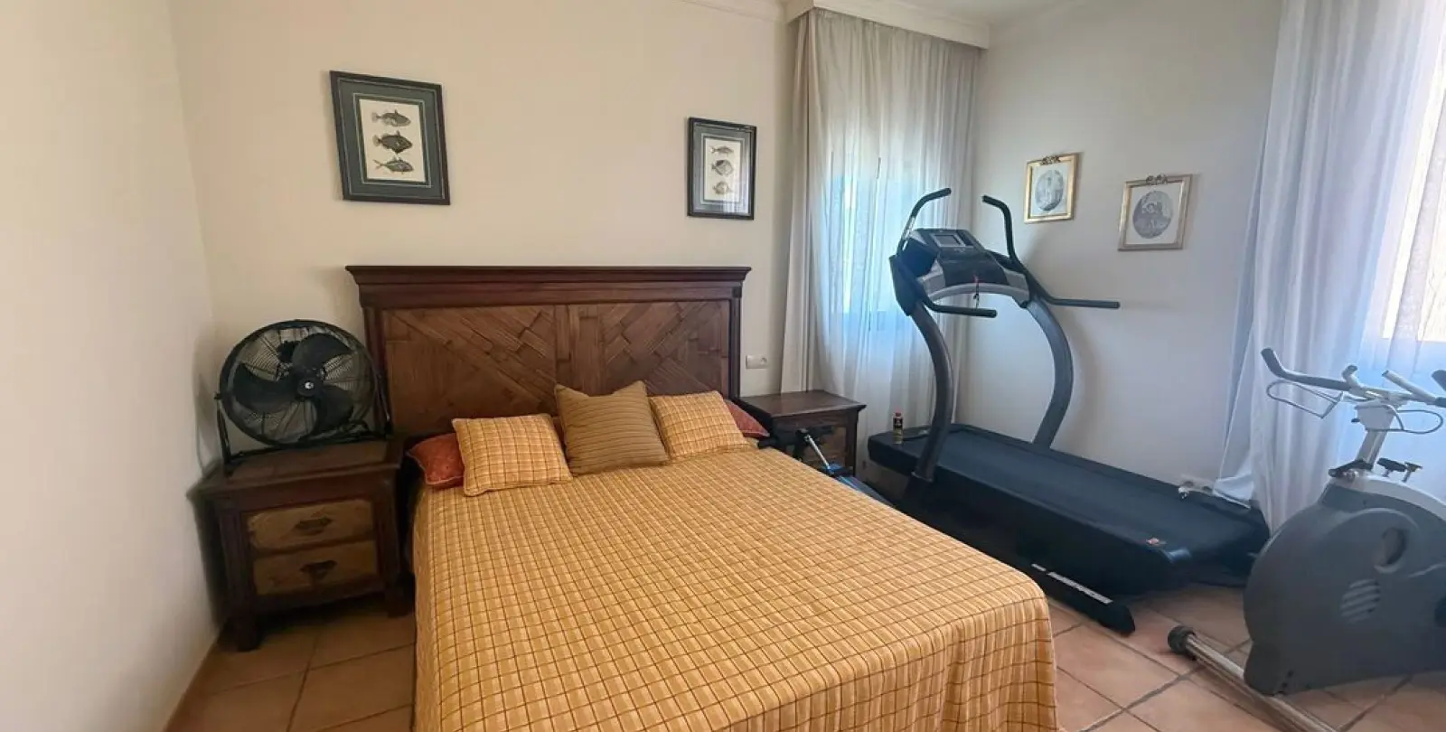 Sale of duplex in Estepona 12