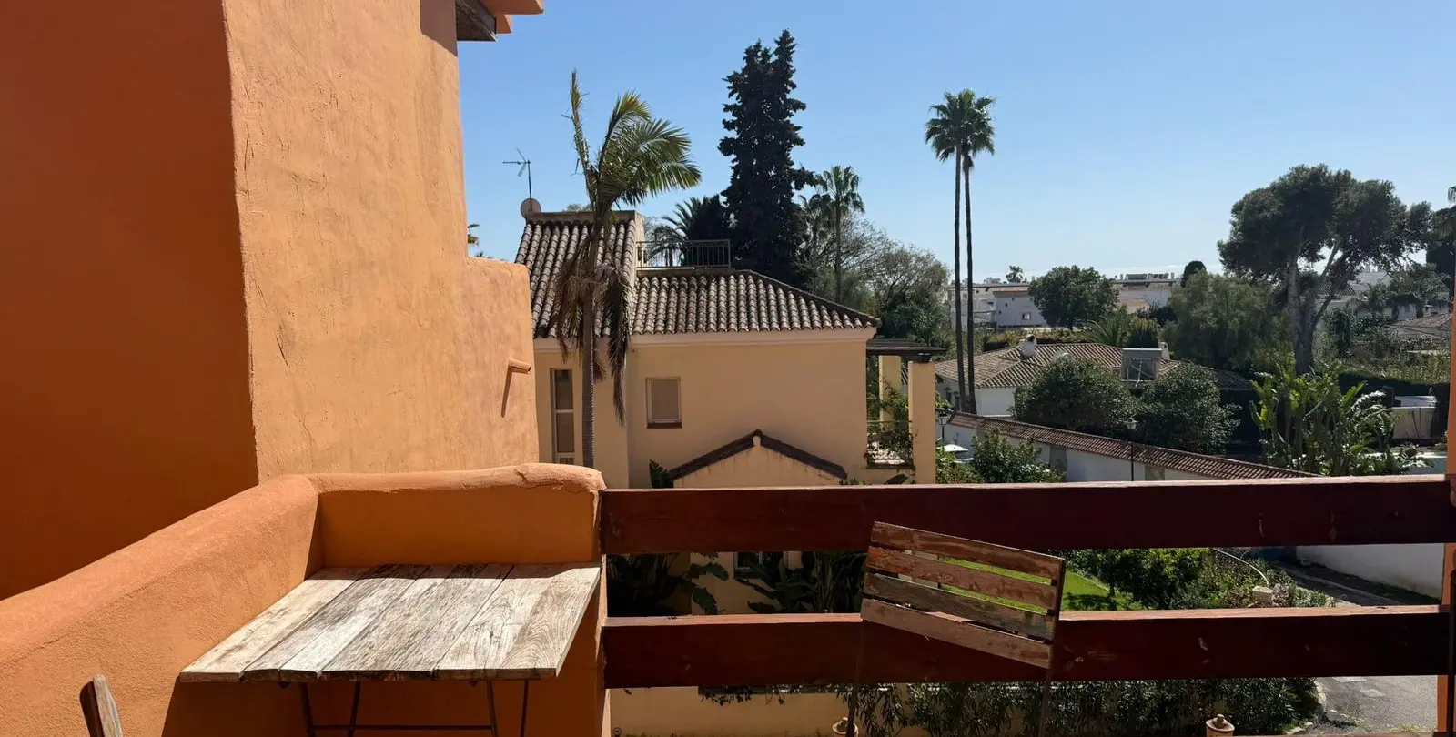 Sale of duplex in Estepona 15
