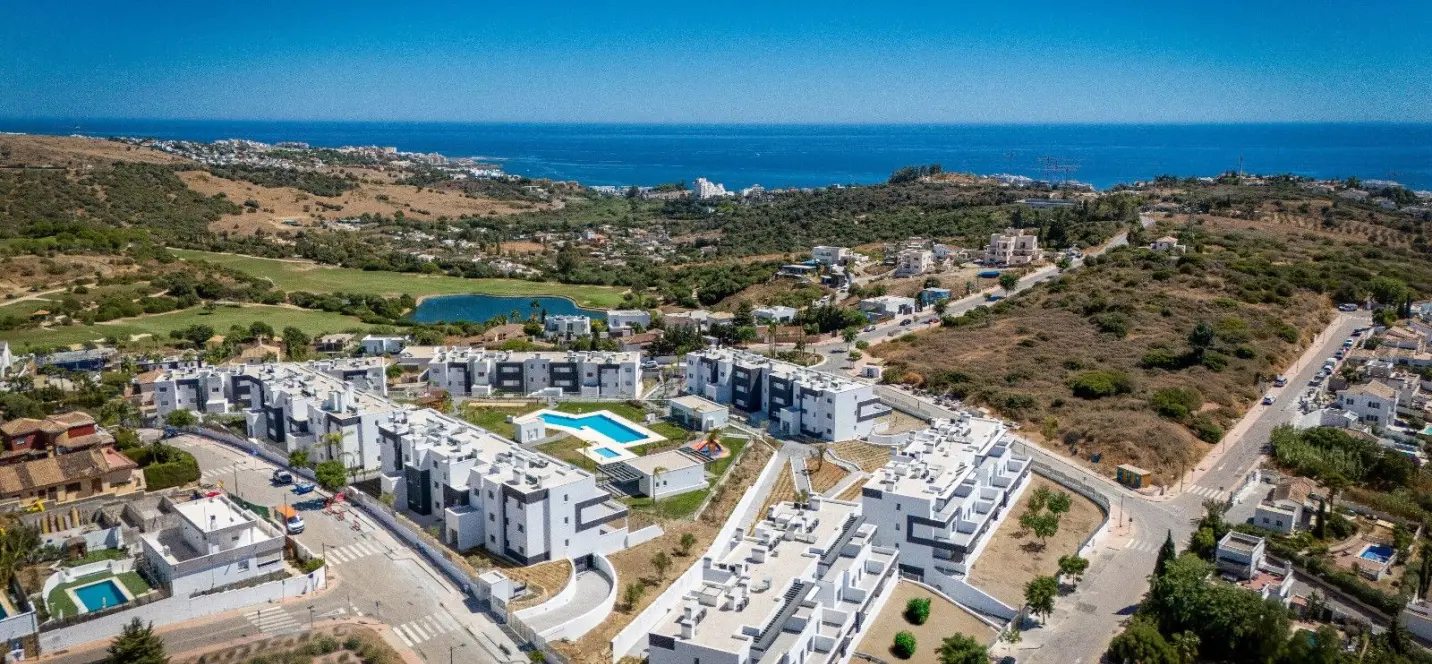 Sale of middle floor apartment in Valle Romano 0