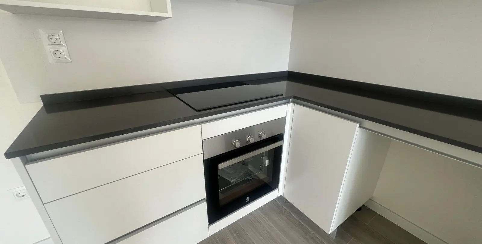 Sale of middle floor apartment in Valle Romano 3