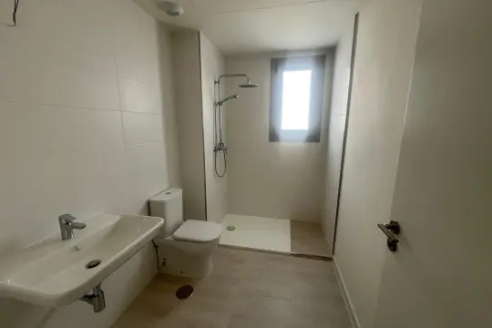 Image 5 thumb