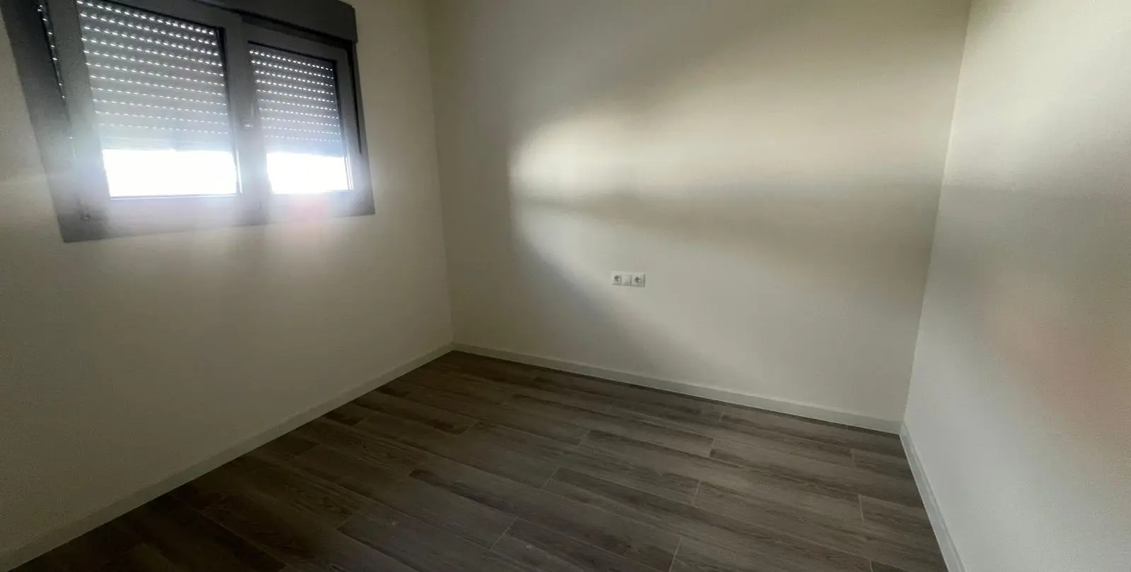 Sale of middle floor apartment in Valle Romano 6