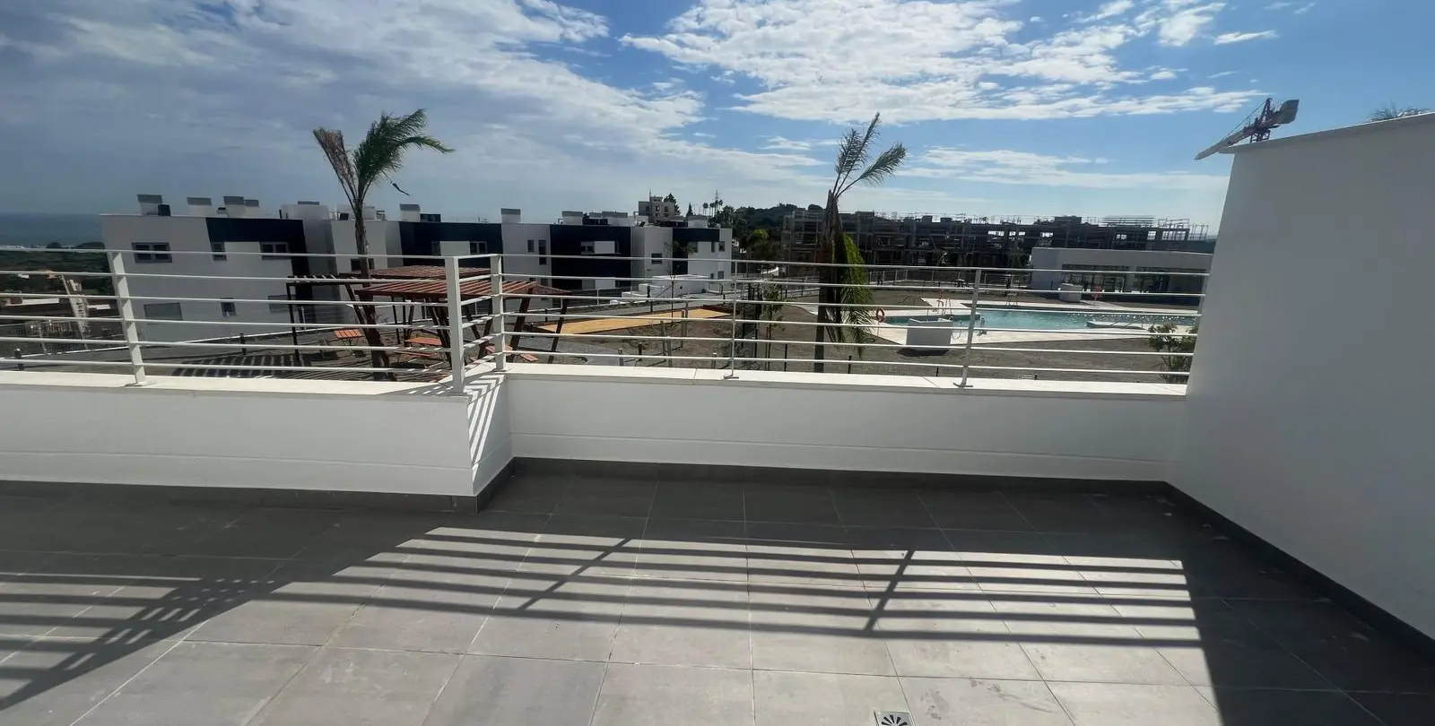 Sale of middle floor apartment in Valle Romano 9