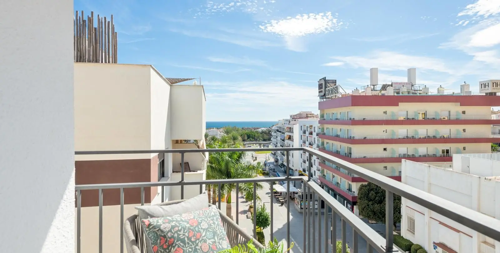 Venta de ático en San Pedro de Alcántara 2